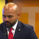 Diputado de ARENA se molesta al preguntarle porque sus compañeros se fueron del país