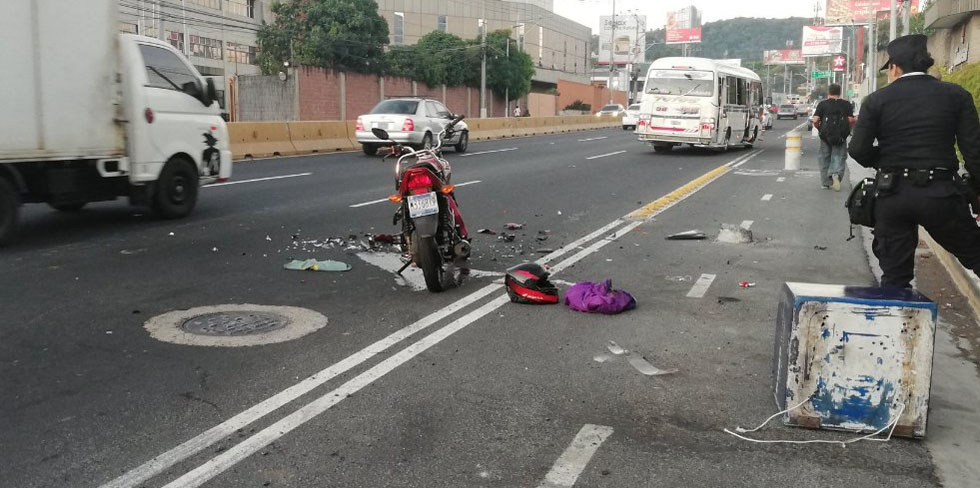 491 motociclistas murieron por distracción del conductor en 2023