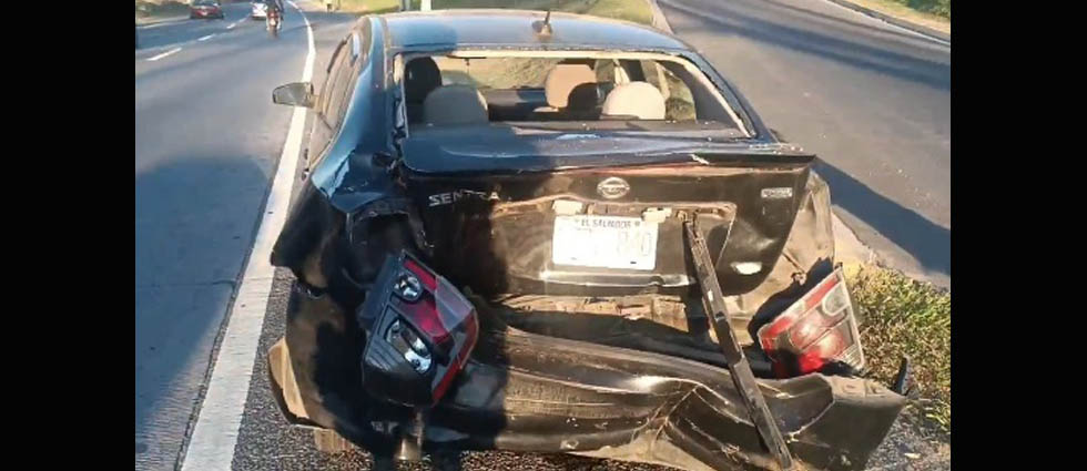 Reportan triple accidente de tránsito en la carretera a Comalapa