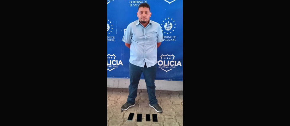 Arrestan a sujeto tras robar 04 celulares en un microbús de la Ruta 05