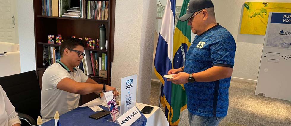 Diáspora en Argentina, Brasil, Bolivia y Chile acude a votar