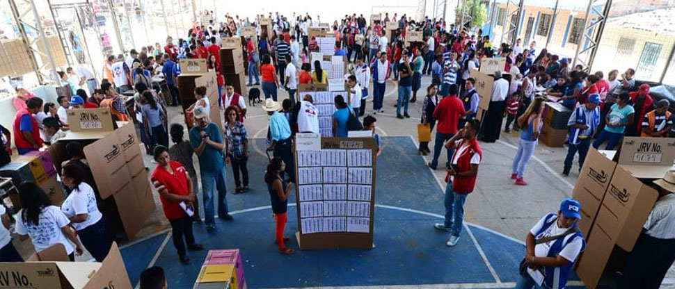 Candidato de ARENA dice que su partido no alimentará a sus vigilantes