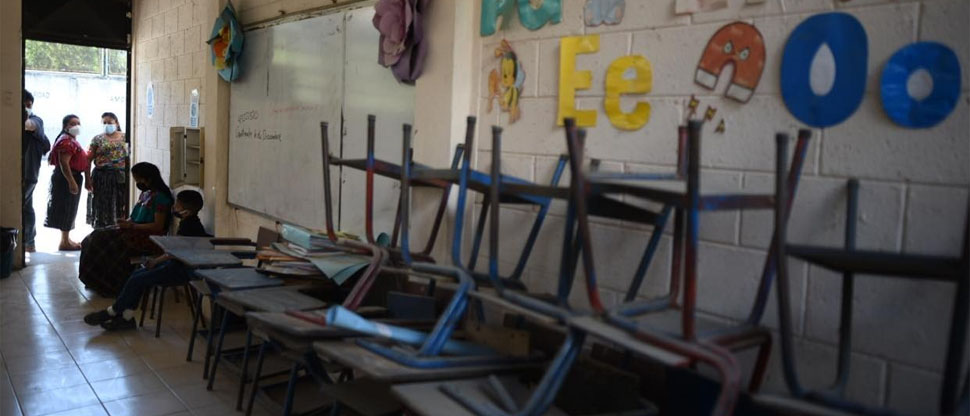 Mantienen suspensión de clases presenciales en Guatemala por extraña enfermedad