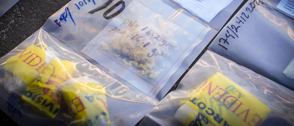 Fiscalía coordina destrucción de droga incautada en procedimientos en San Salvador y Santa Ana