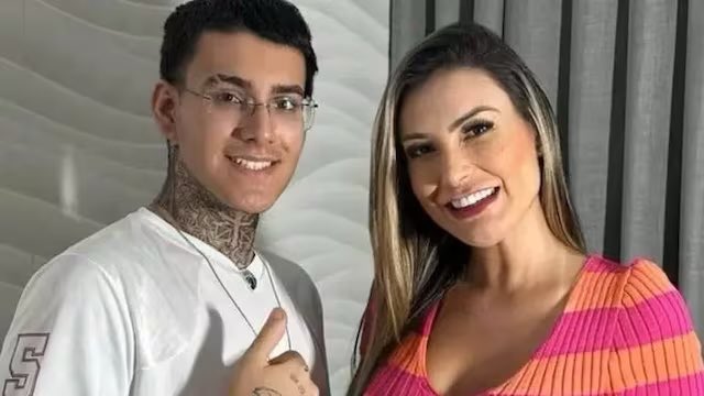 Modelo y creadora de contenido en Onlyfans contrató a su hijo para grabar escenas para adultos
