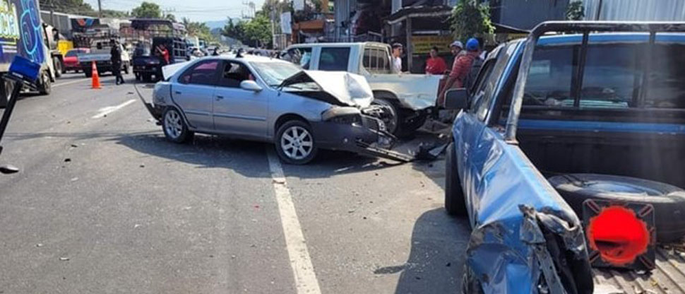 Motociclista muere tras ser atropellado en carretera Panamericana, San Martín