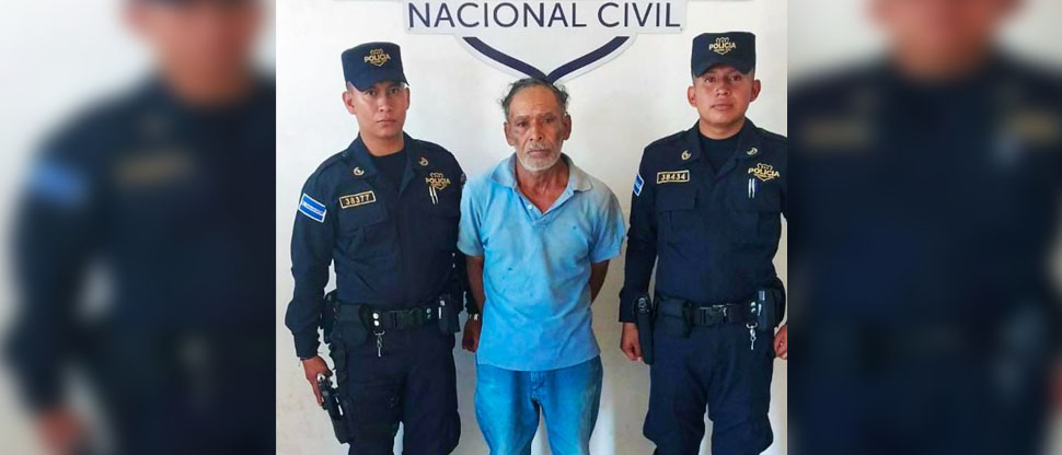 Sujeto agarró a machetazos a otro hombre con quien departía bebidas embriagantes