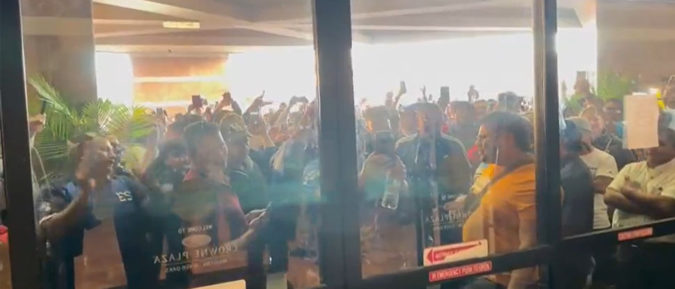 Presidente Bukele denuncia que TSE impide que salvadoreños en el exterior voten