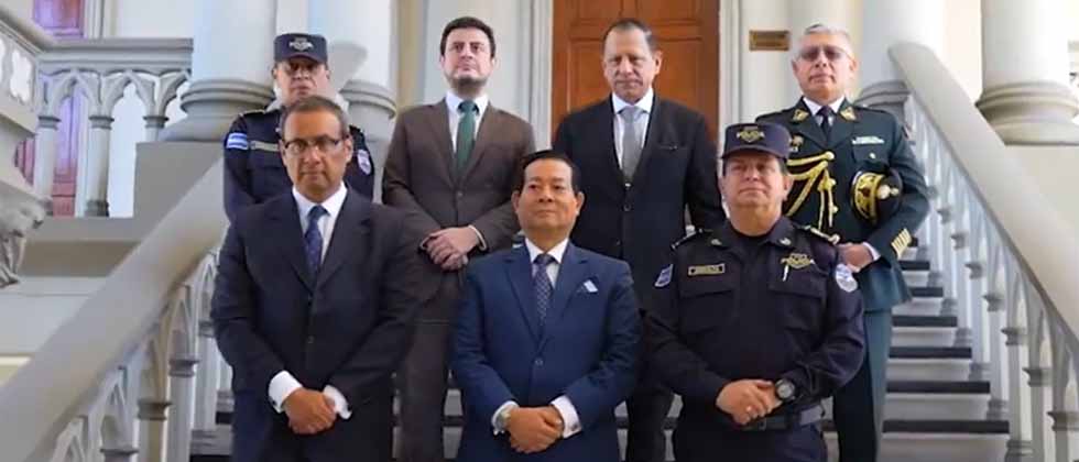 Autoridades judiciales de Perú llegan a El Salvador para conocer modelo de seguridad