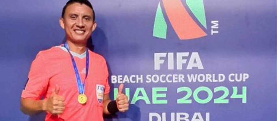 Árbitro salvadoreño fue parte de la final Beach Soccer World Cup 2024