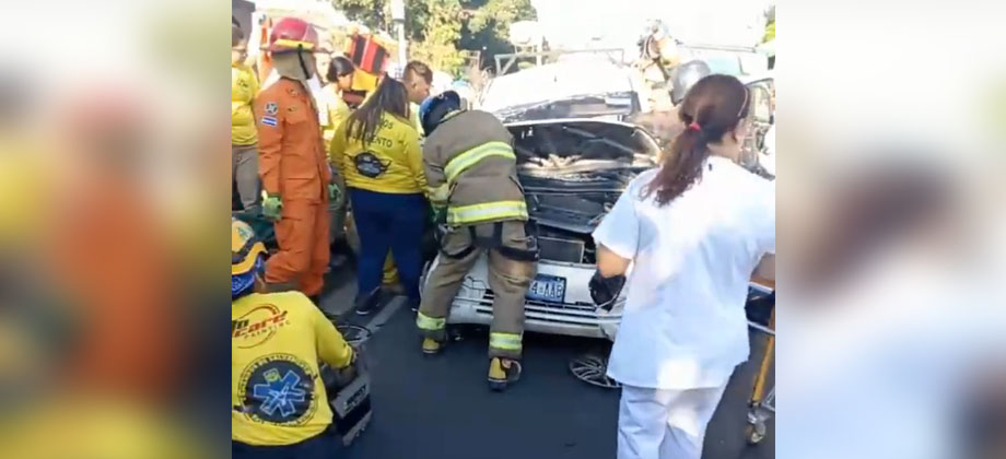 Seis lesionados en accidente de tránsito en Bulevar del Ejército