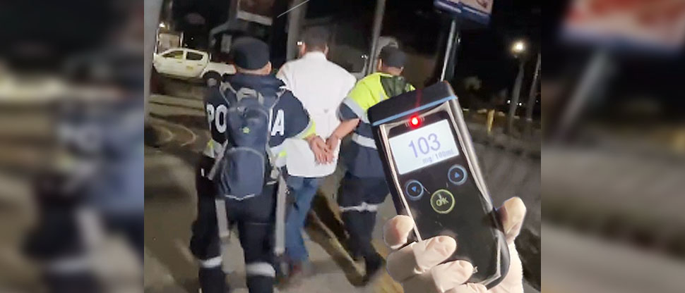 Conductor termina bajo arresto tras ser sorprendido en estado de ebriedad