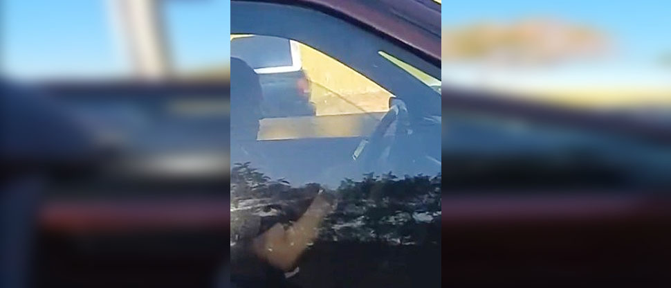 Continúan sanciones a personas que se distraen con el celular mientras conducen