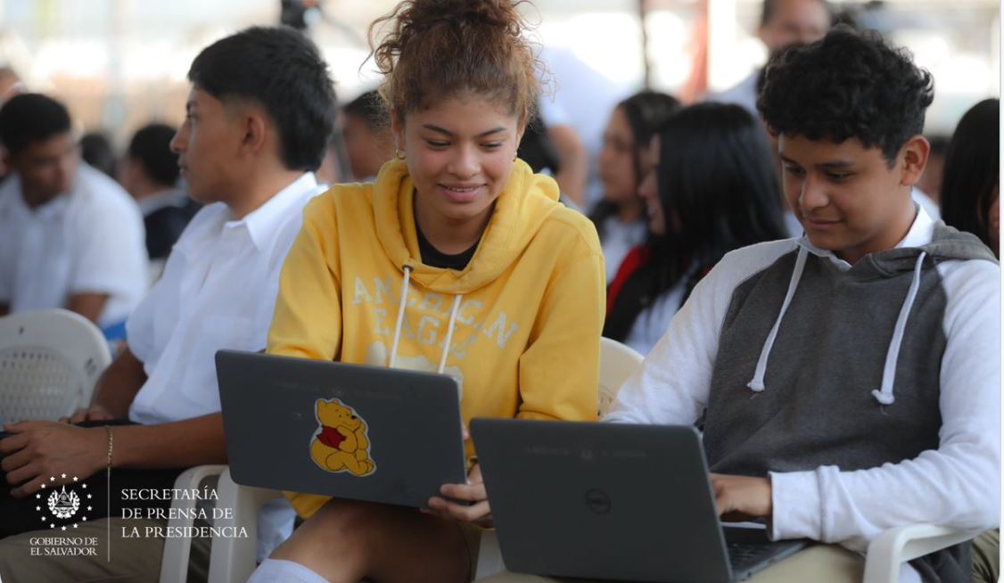 Habilitan internet gratuito y de alta calidad en Comasagua, La Libertad