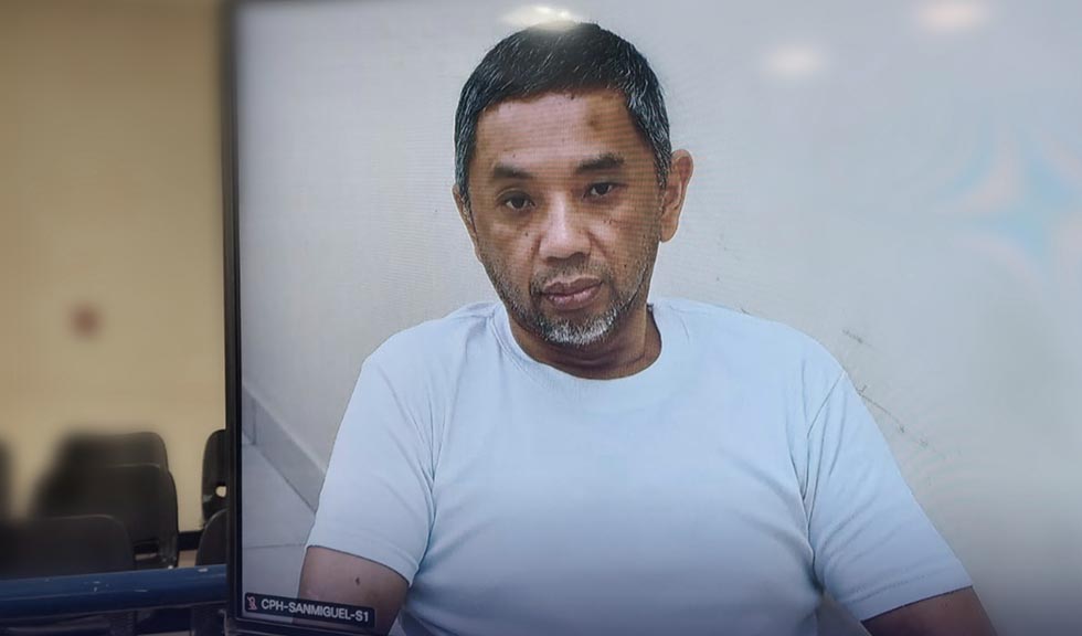 10 años de prisión a sujeto que lanzó bolsa con droga desde un pick up en San Salvador