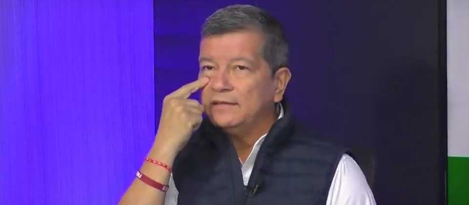 Chino Flores afirma que es tiktokero y da consejos a los niños