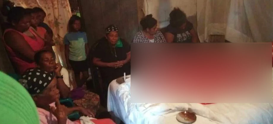 Familia en Nicaragua saca de la tumba a mujer con la esperanza que vuelva a la vida