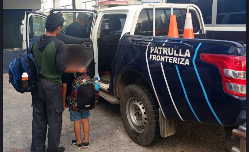 Localizan en zona fronteriza de La Unión a niño con reporte de secuestro en Honduras
