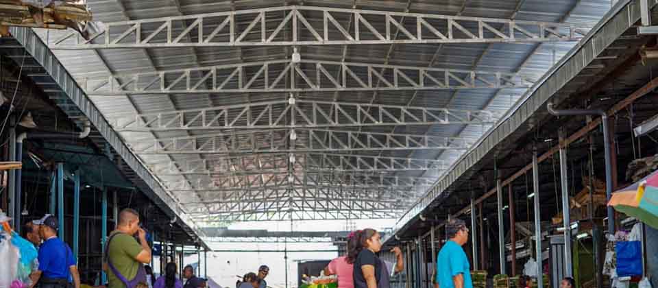 Remodelan sectores del mercado La Tiendona