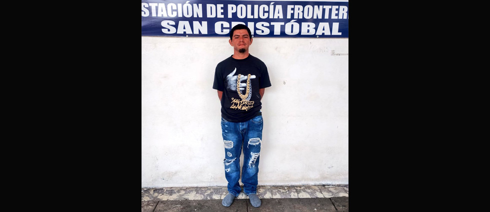 Detienen a sujeto buscado por homicidio cuando pretendía huir a Guatemala