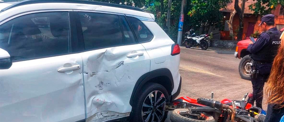 Motociclista resulta lesionado en fuerte accidente sobre Carretera Panamericana