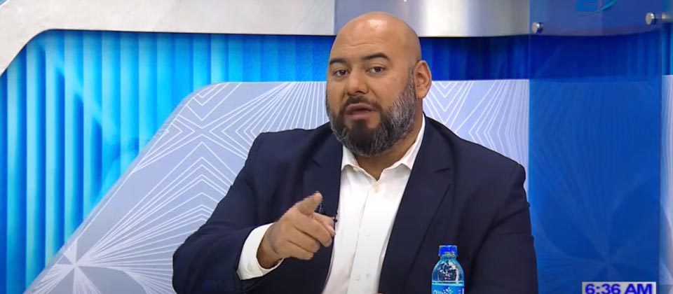 Presidente de ARENA anuncia que no renunciará a su cargo