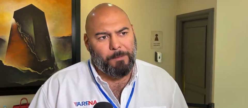 Carlos Saade admite que recibió $750 mil en anticipo por deuda política