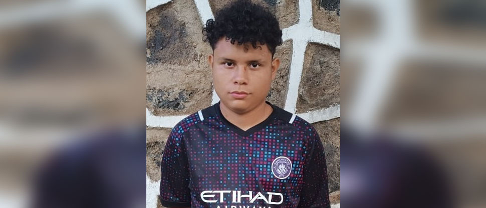 Capturan a sujeto mientras mantenía intimidad con menor de edad