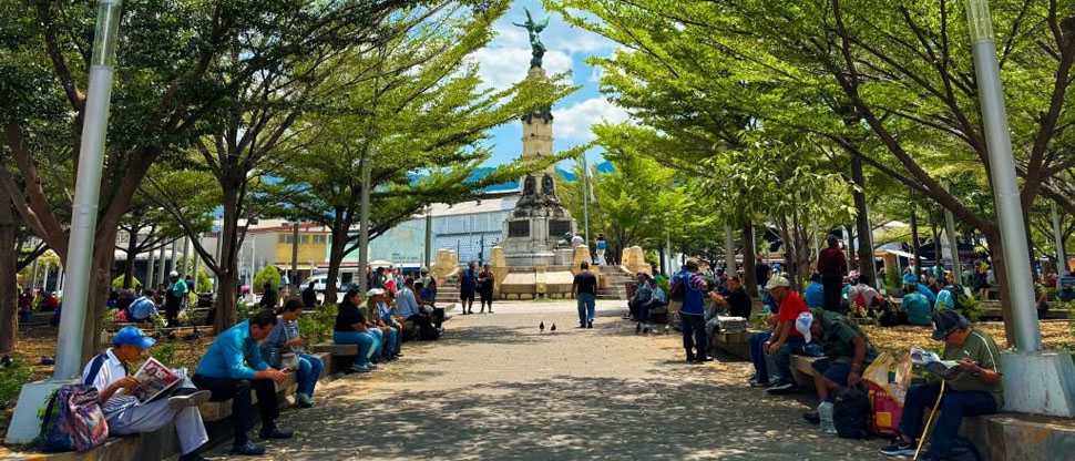 Suspenden todo tipo de actividades de bailarines y músicos en la Plaza Libertad