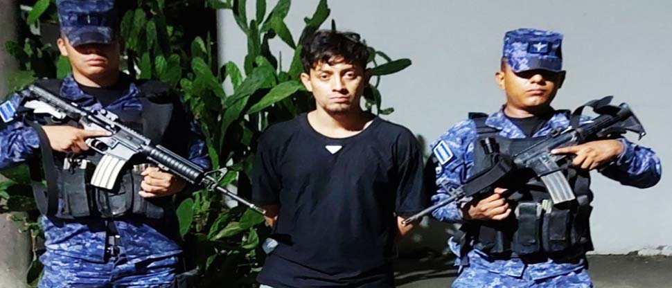 Capturan a hombre con varias porciones de droga
