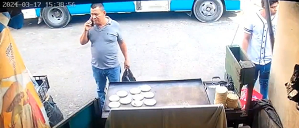 Denuncian a sujeto que hurtó un celular en un negocio de Quezaltepeque
