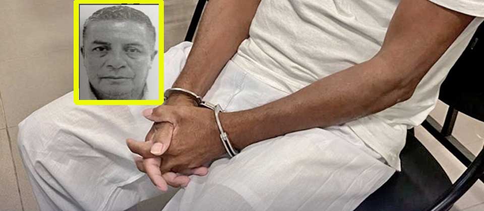 Maestro condenado a prisión por acosar 5 estudiantes de octavo grado