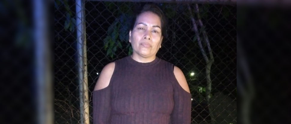 Capturan a mujer que por años extorsionó a pobladores de Tonacatepeque