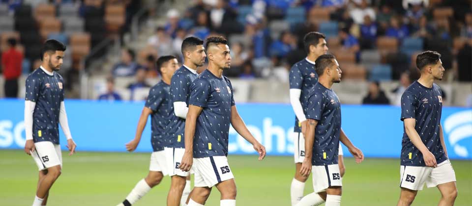 La Selecta sigue sin ganar y logra un poderoso empate contra «papá» Honduras