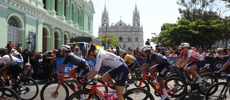 La Vuelta Ciclista «Tour El Salvador» volverá en el 2025