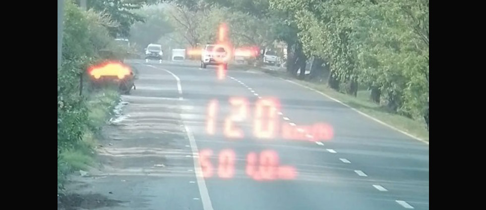 Sancionan a conductor que iba a excesiva velocidad