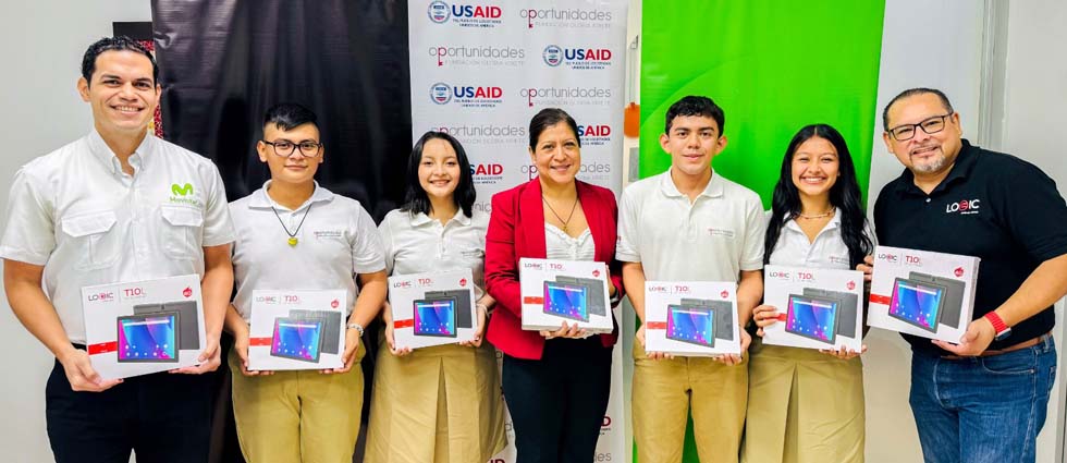 Movistar El Salvador y Logic se unen por el futuro de los jóvenes del Programa Oportunidades de la FGK