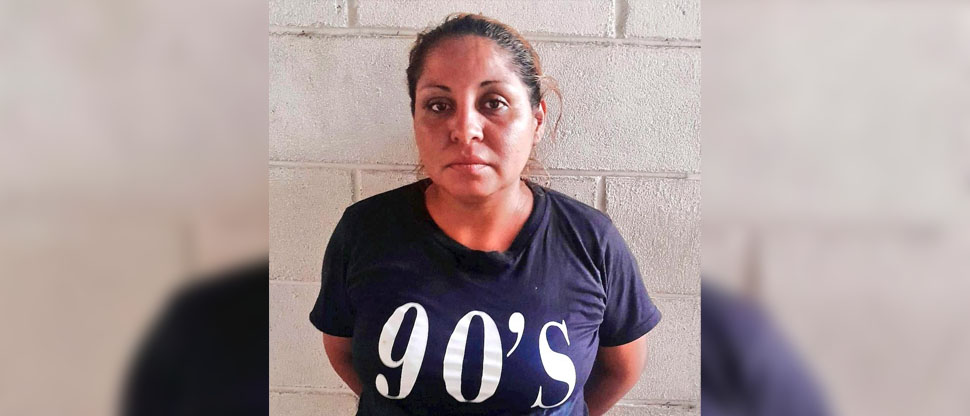 Tras discusión por celos y al calor de los tragos, mujer acató a su pareja con una botella de vidrio