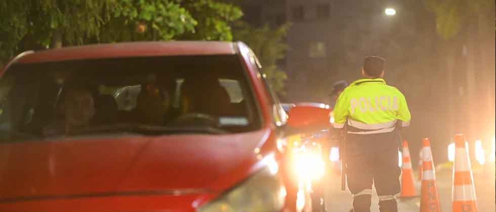 No se arriesgue: Se mantienen los controles de alcotest en la calles del país