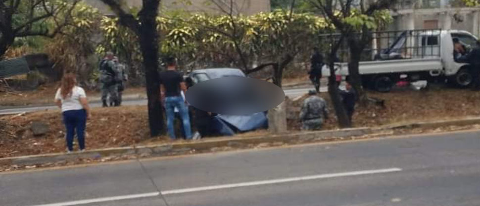 Fuerte choque en carretera a Comalapa deja como saldo 5 personas lesionadas