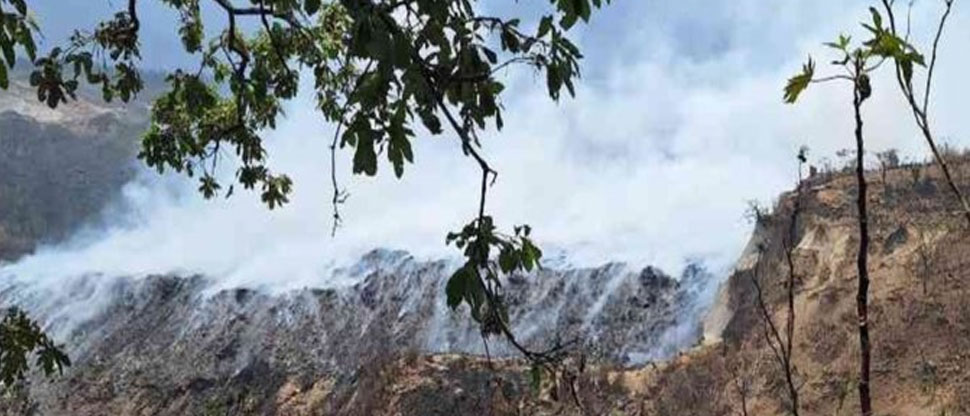 EMERGENCIA AMBIENTAL: suspenden clases en Guatemala por incendio en vertedero