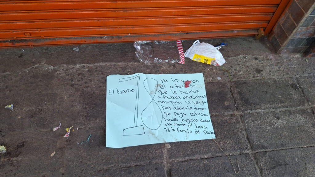 Comerciantes de Bárcenas, Guatemala, encuentran mensajes del Barrio 18 exigiéndoles dinero
