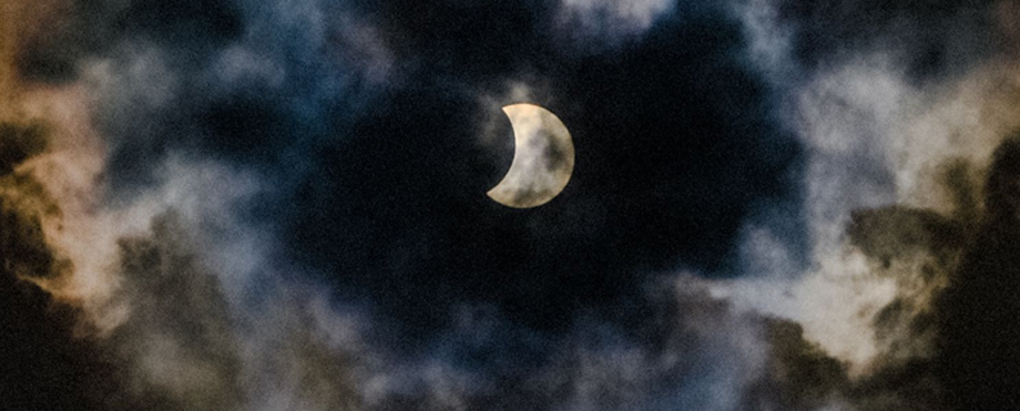 Así se vio el eclipse solar este 8 de abril en El Salvador