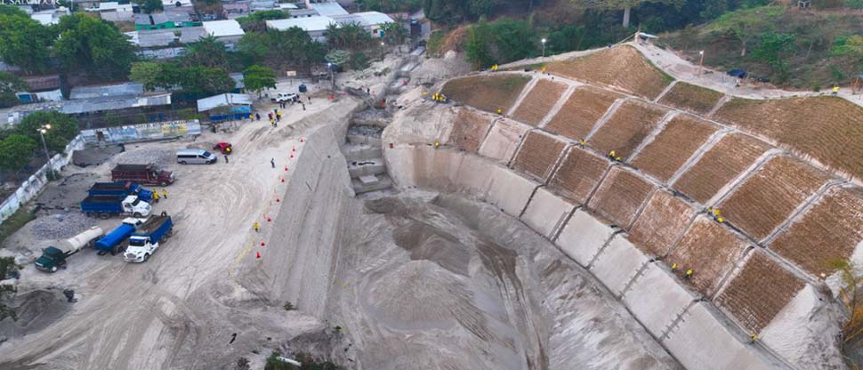 Ministro de Obras públicas asegura que llevan un 90% de avances en las obras del Plan Nacional mitigación