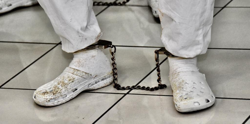 Sin paños tibios: Justicia condena a terrorista de 17 años