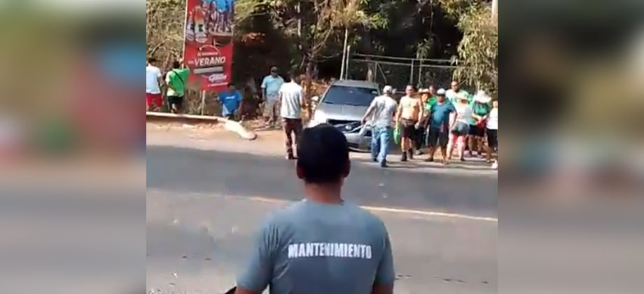 Reportan accidente de tránsito en carretera El Litoral