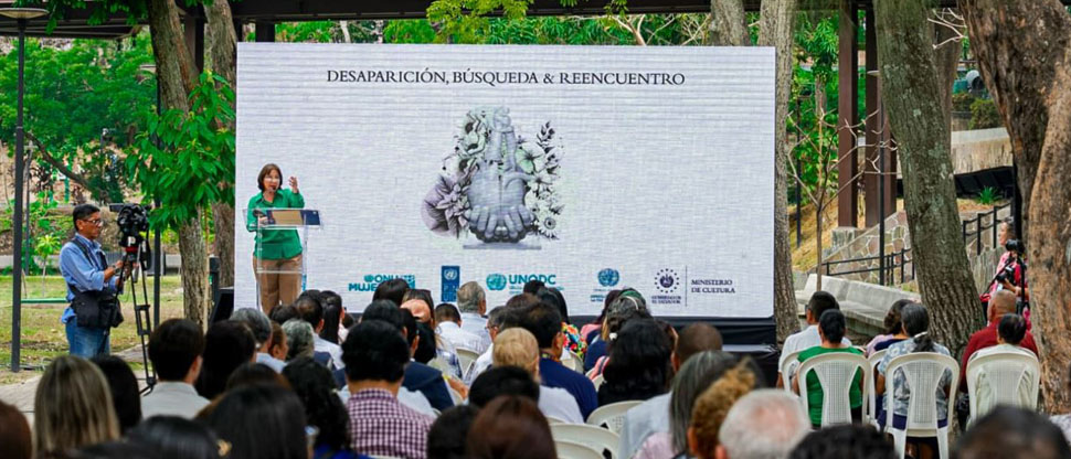 Alcaldía de San Salvador inaugura Jardín Memorial en conmemoración a la niñez desaparecida en conflicto armado