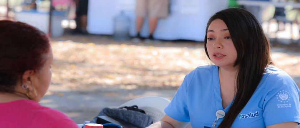 FOSALUD participa en feria de integración en Soyapango