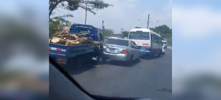 Reportan múltiple choque en carretera Troncal del Norte