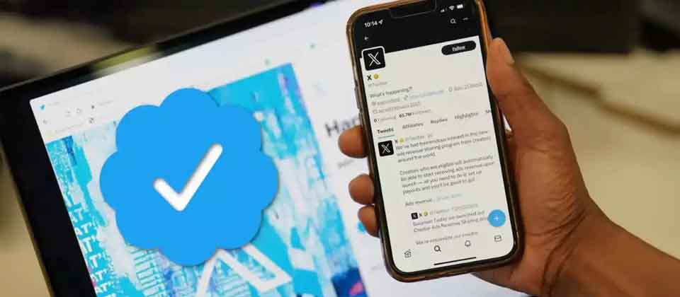 X restablece gratuitamente la insignia azul de verificación
